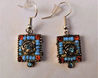 Petite Turquoise en Crystal Oorbellen / Southwest Style Turquoise Oorbellen / Turquoise Oorbellen / Miniatuur Oorbellen / Minimalistische Turquoise Earring