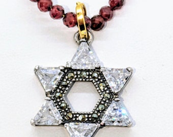 Collier étoile de David/Collier étoile de David grenat/bijoux judaïques/pendentif étoile de David en cristal/symbole de la foi juive/cadeau bat mitzvah