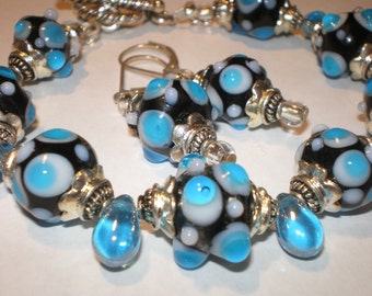 Blue Murano LAMPWORK BRACELET Set/Blue White Murano Lampwork Jewelry /Gift For Her/Easter Gift For Mom/Modern Murano Glass/Lampwork Jewelry
