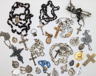 Religious Symbols/Crucifix/Cross/Rosary/Saints/Popes/Christian Icon Symbols/Christian Medallions/Vintage 1950s Christian Rosary Medals