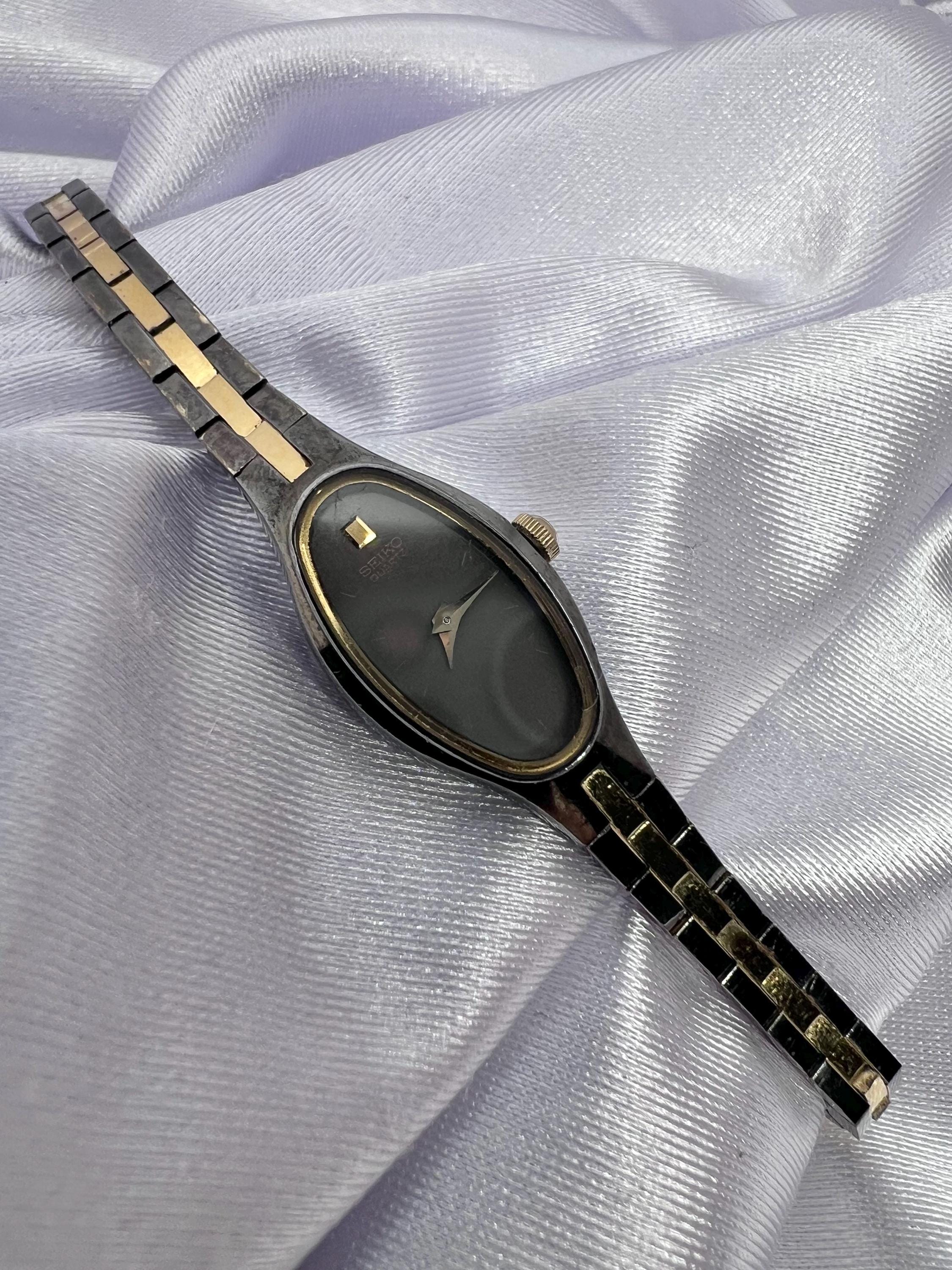 Reloj Seiko vintage ovalado para mujer, tono dorado metalizado, fino, pequeño, delicado y delicado