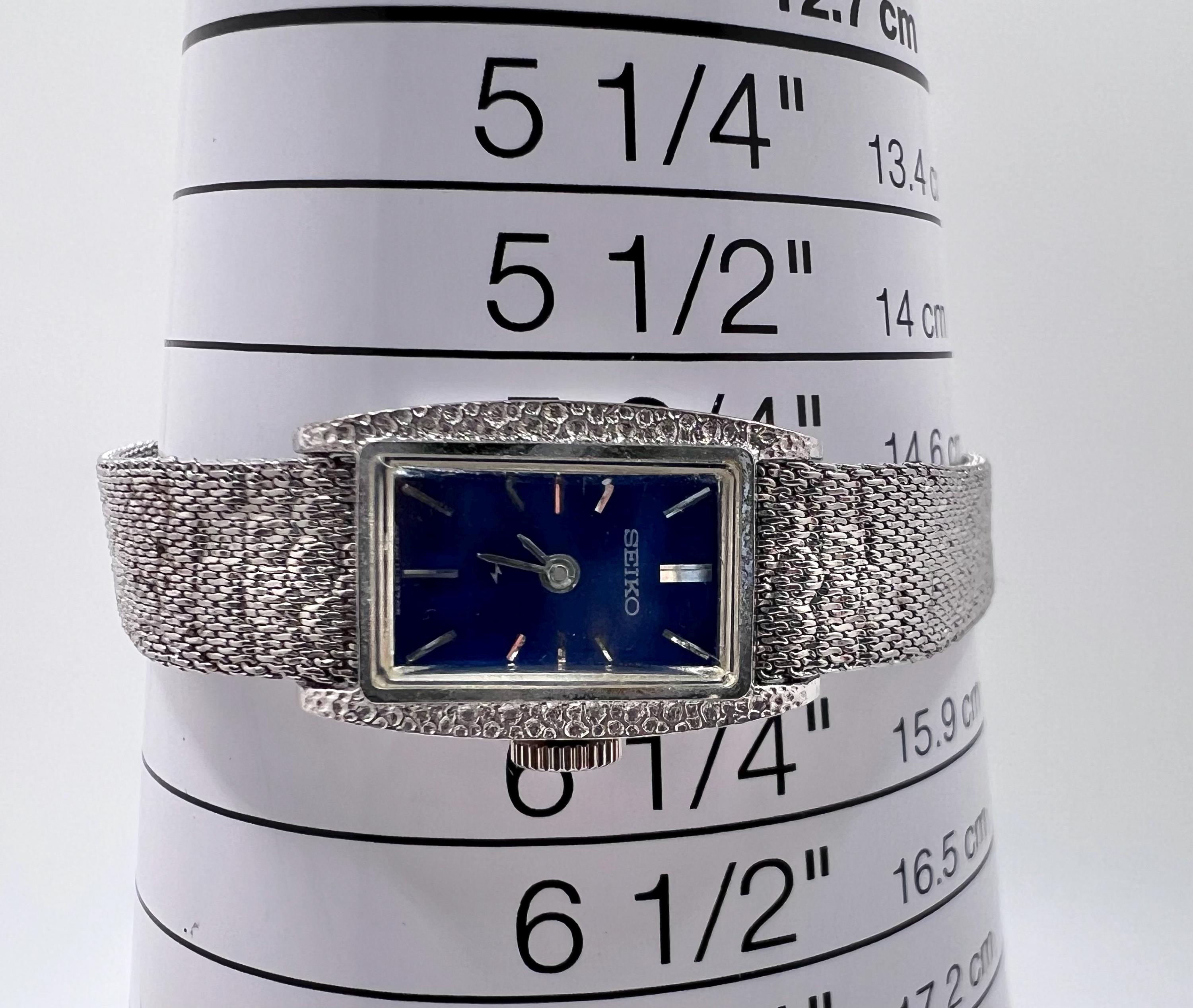 Vintage Womens Silver Seiko Mechanical Wind up Tank Watch 