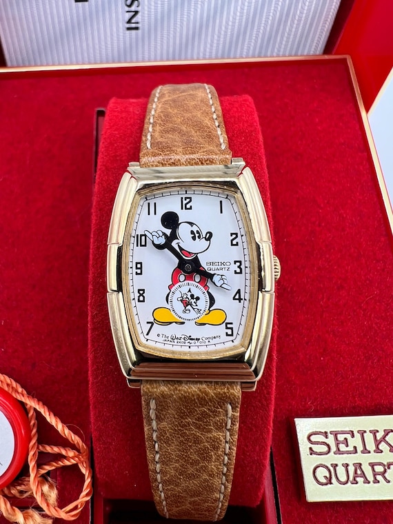 80年✨ヴィンテージ✨SEIKO LORUS ミッキー ディズニー タンク 時計 80年✨ヴィンテージ✨SEIKO LORUS ミッキー ディズニー タンク