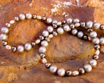 Umber pearl and gold necklace, earrings and bracelet set