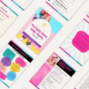 Puede incluir: Una colecci&oacute;n de cuadernos y gu&iacute;as coloridos con t&iacute;tulos como "The Spicy Brain Daily Clarity Workbook" y "Task Initiation for ADHD Brains." Las p&aacute;ginas presentan colores brillantes, ilustraciones y texto, incluida la frase "Be Kind to Your Brain."
