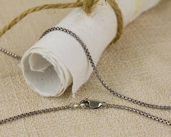 Verona Jewelers Sterling Silver 2MM 2.5MM Bismark Chain Necklace Flat Box Link Chain Necklace Silver Flat Necklace