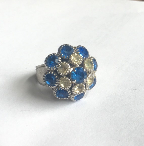Vintage Rhinestone Button RIng - image 5