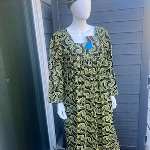 African Dress For women print Long sleeves Ankara Dress , Cameroonian kaba with a hat