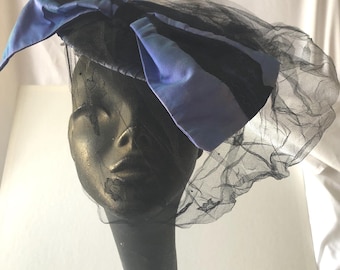 Vintage 1950s Purple Velor Hat Caplet with pleated side decor Vintage 1950s Purple Velvet Pleated Hat With Plume of Purple  main image 4