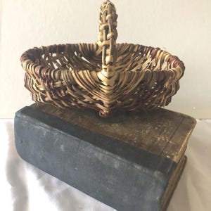 Adorable Vintage French Handwoven Wicker Charentaise Basket for Doll or Toddler