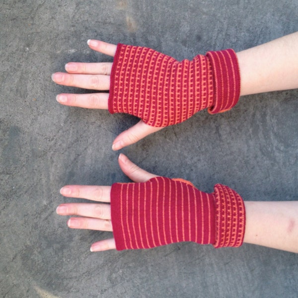 Arm Warmers Fingerless Gloves Fuchsia and Orange Mittens Merino Wool Striped Gloves Mitaines en Laine Merinowolle Armstulpen