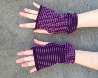 Arm Warmers Fingerless Gloves Purple and Pink Mittens Merino Wool Striped Gloves Mitaines en Laine Merinowolle Armstulpen