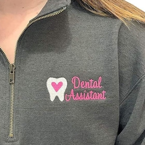Custom Embroidered Quarter Zip, Custom Embroidery Text Logo Sweatshirt, Monogram Zip Sweatshirt, Custom Business Logo 1/4 Zip Up Pullover