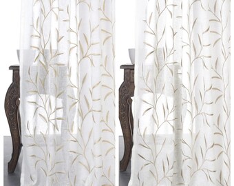 Broderat tyg med blomkvistar, måttbeställda för ljusfiltrerande gardiner, rullgardiner och heminredning. Vit/Beige/Brun