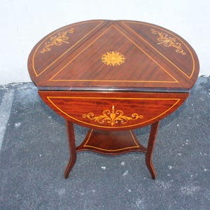Spectacular Inlaid Triangular Drop Leaf Side End Accent Occasional Table