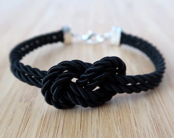 Nautical knotted rope bracelet in black