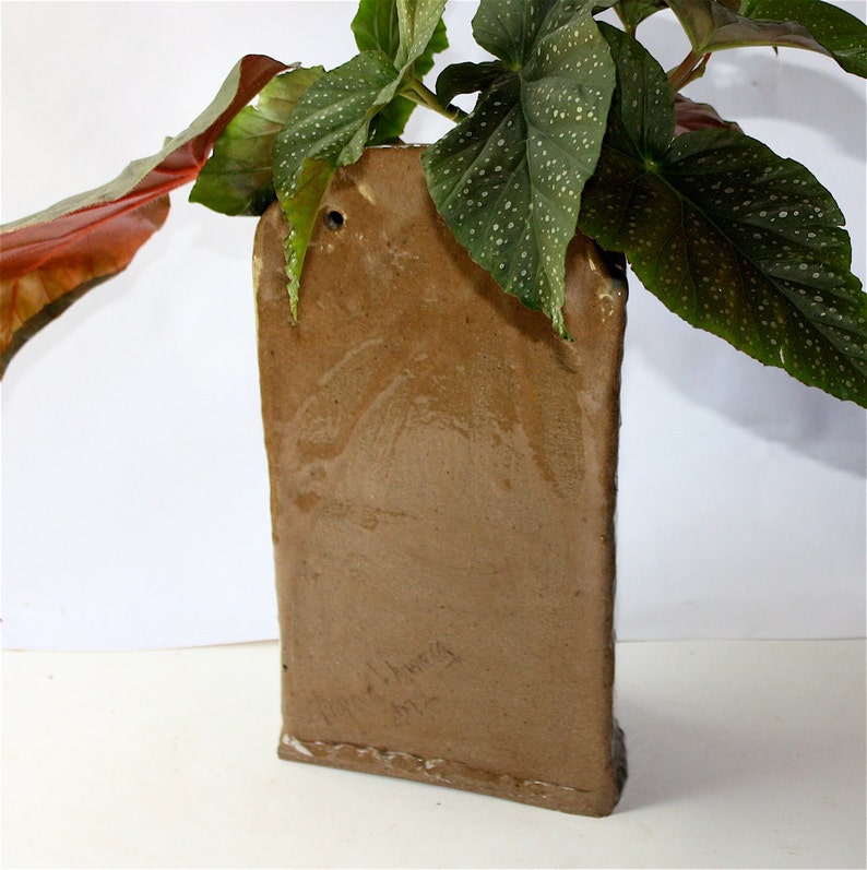 Wall Vase Planter in Stoneware with Lace Embossed Leaves and Flowers image 3