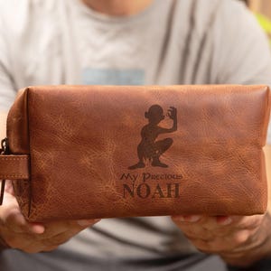 Christmas Leather Dopp Kit Gift for LOTR Lover Dad Husband Boyfriend, Toiletry Bag for Lord of the Rings Fan, Fathers Day Travel Gift Man