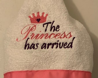 The Princess Has Arrived Hooded Bath Towels - sizes NB-3 and 4+/bath,pool,beach - no personalization