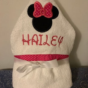 Minnie Applique Hooded Bath Towel Sizes NB-3 and 4/ personalized bath, pool, beach red or pink bow 3 ribbon choices image 4