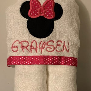 Minnie Applique Hooded Bath Towel Sizes NB-3 and 4/ personalized bath, pool, beach red or pink bow 3 ribbon choices image 1