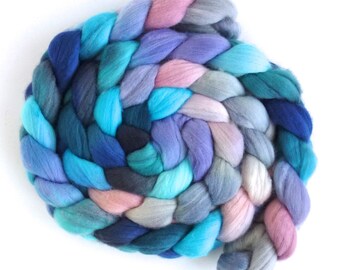 Targhee Wool Roving - Hand Painted Spinning Fiber, Quiet Radiance