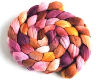 Rambouillet Wool Hand Spinner's Roving - Hand Painted Colorway, Subtle Heat