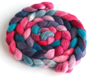 Falkland Wool Roving - Hand Dyed Spinning and Felting Fiber, 4 Ounces, Camellias