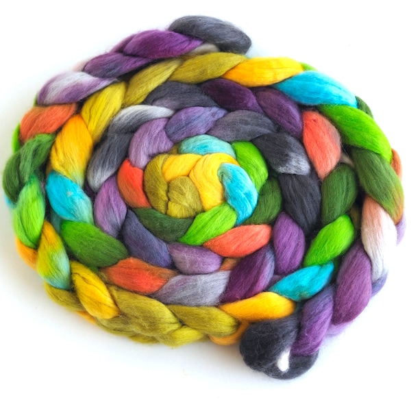 Organic Merino Wool, Hand Spinning Roving - Hand Dyed, Hand-Painted, Buttercups