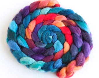 Organic Merino Wool, Hand Spinning Roving - Hand Dyed, Hand-Painted, Dragon Heat