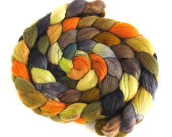 Rambouillet ullgarn - handfärgad spinning och tovningsfiber, 113 g, variant på gammalt stenhus