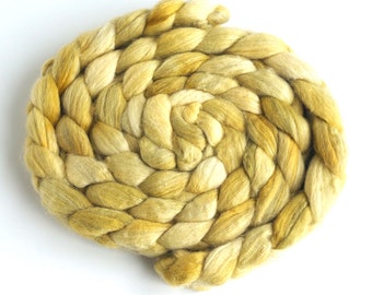 Polwarth/Silk Roving - Handpainted Spinning or Felting Fiber, Pale Gold