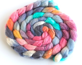 BFL/Silk Roving - Handpainted Spinning or Felting Fiber, Frosted Daybreak