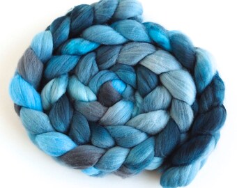 Rambouillet Wool Hand Spinner's Roving - Hand Painted Colorway, Baby Blue