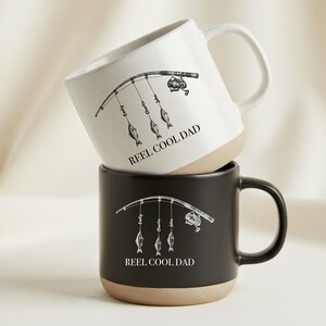 Anpassad Reel Cool Dad Fishing Pottery Mug, Fisher Morfar Mugg, Fars dag-present, Fiskeälskare Morfar Present, Reel Cool Papa Mugg