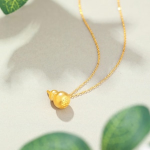 24K Solid Gold Gourd Pendant Necklace, Delicate Light Flashes, 45cm Chain