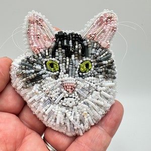 Custom made: YOUR cats portrait memorialized in a holiday ornament or brooch/pin or pendant image 2