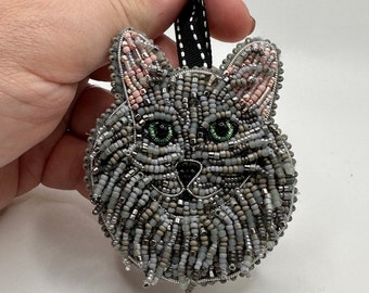 Custom made: YOUR cat’s portrait memorialized in a holiday ornament or brooch/pin or pendant
