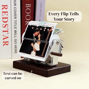Custom Couple Photo Flip Book Animation Machine, Hand-Cranked Photo Album, Anniversary Gifts for Him & Her, Couples Retro Keepsake