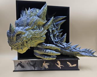 3D Printed Dragon Book Nook: Black & Gold Bookshelf Decor, Personalized Eye Color