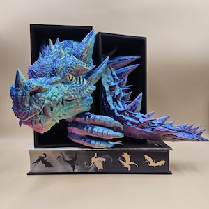 3D gedruckte Drachen Buchecke: Fantasy Bücherregal Dekor mit anpassbarer Augenfarbe