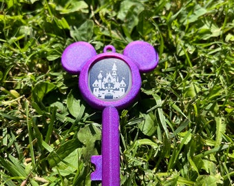 Dark purple Iridescent, Magic Hugger Key, PLA, Magicband+ holder, puck holder, magicband+ skin, Toon Key, Magic Hugger, Toon Key