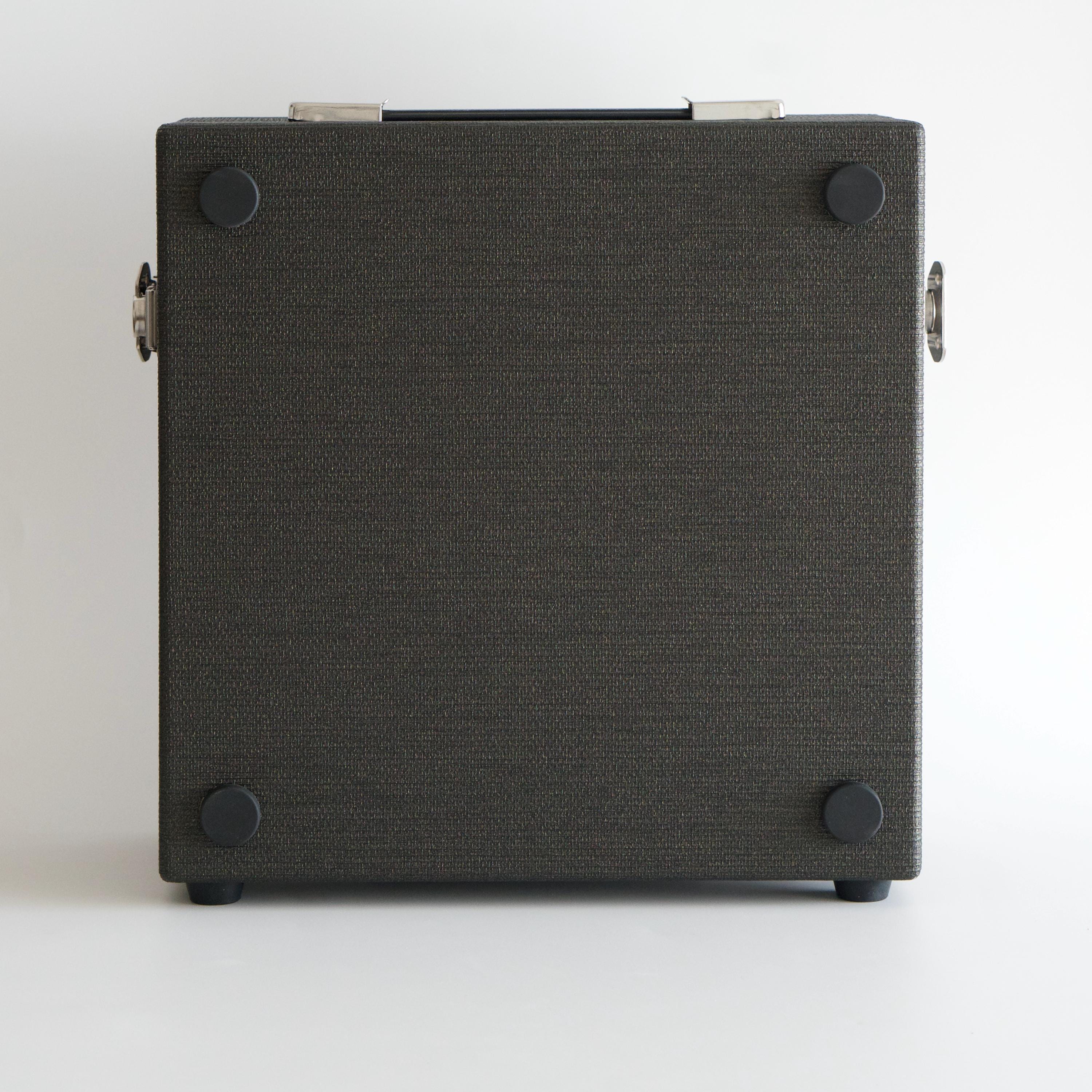 Casa Modular Eurorackケース 6U 52HP Casa Modular Eurorack Lid Case 6U 52HP Modern Black Modular Synth