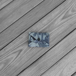 Gris humo y negro Tie Dye Cordura Card Holder con Black Snap