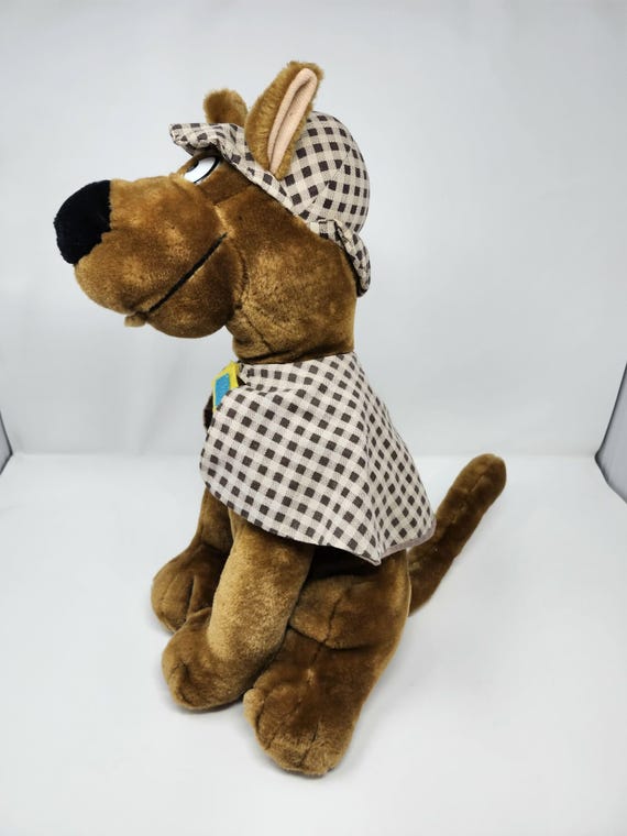 ビンテージ 1997年 スクービードゥ 大きなぬいぐるみ　Scooby-Doo Vintage 1997 Scooby-doo Detective Plush Cartoon Network Sherlock