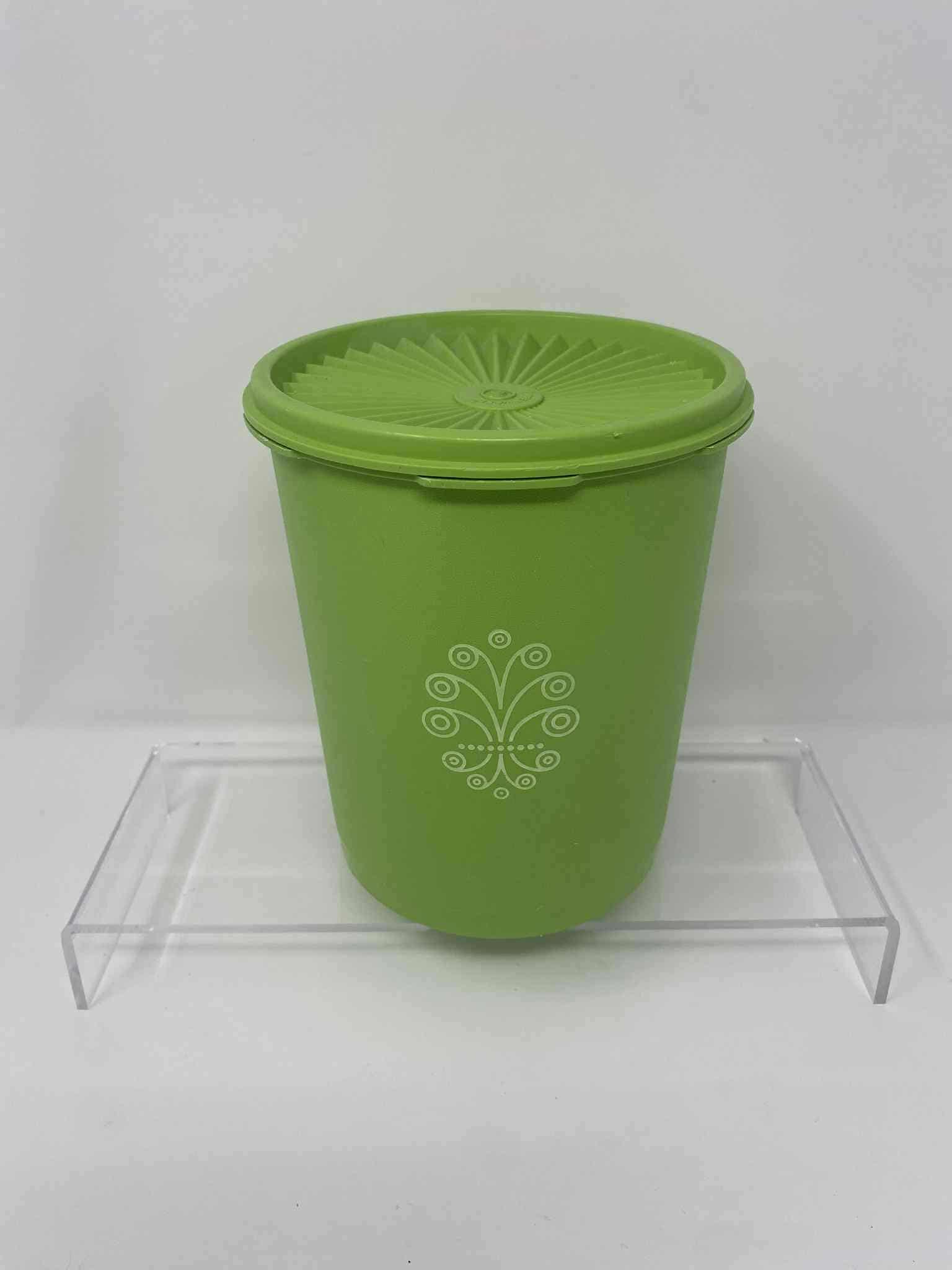 Boîte De Conservation Vintage Tupperware – Années 70 – Jolie Couleur – Dimensions 12x12x9cm