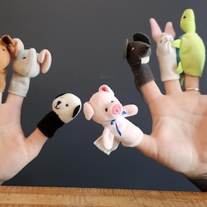 Set of 12 Animal Finger Puppets