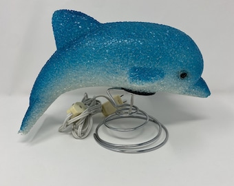 Lámpara de noche o de escritorio con forma de delfín vintage hecha de plástico de palomitas de maíz derretido