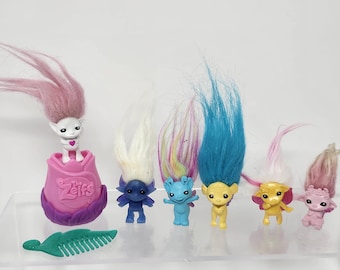 The zelfs mini figurines | moose toys retired 2010 lot of 6 (fairytale)