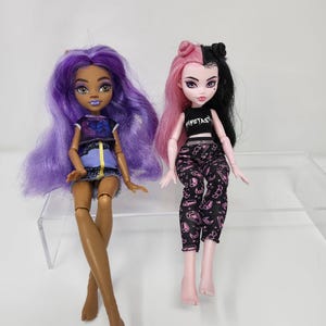 Choose your Monster High doll Clawdeen Wolf & draculaura 2021 mattel